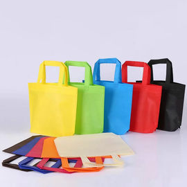 China Multi Color Non Woven Printed Bags / Mini Personalized Non Woven Tote Bags supplier